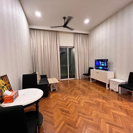 Profolio @ Straits Quay Apart otel Tanjung Tokong Dış mekan fotoğraf