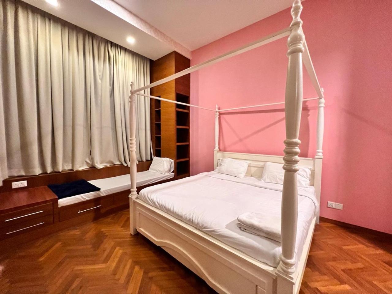 Profolio @ Straits Quay Apart otel Tanjung Tokong Dış mekan fotoğraf
