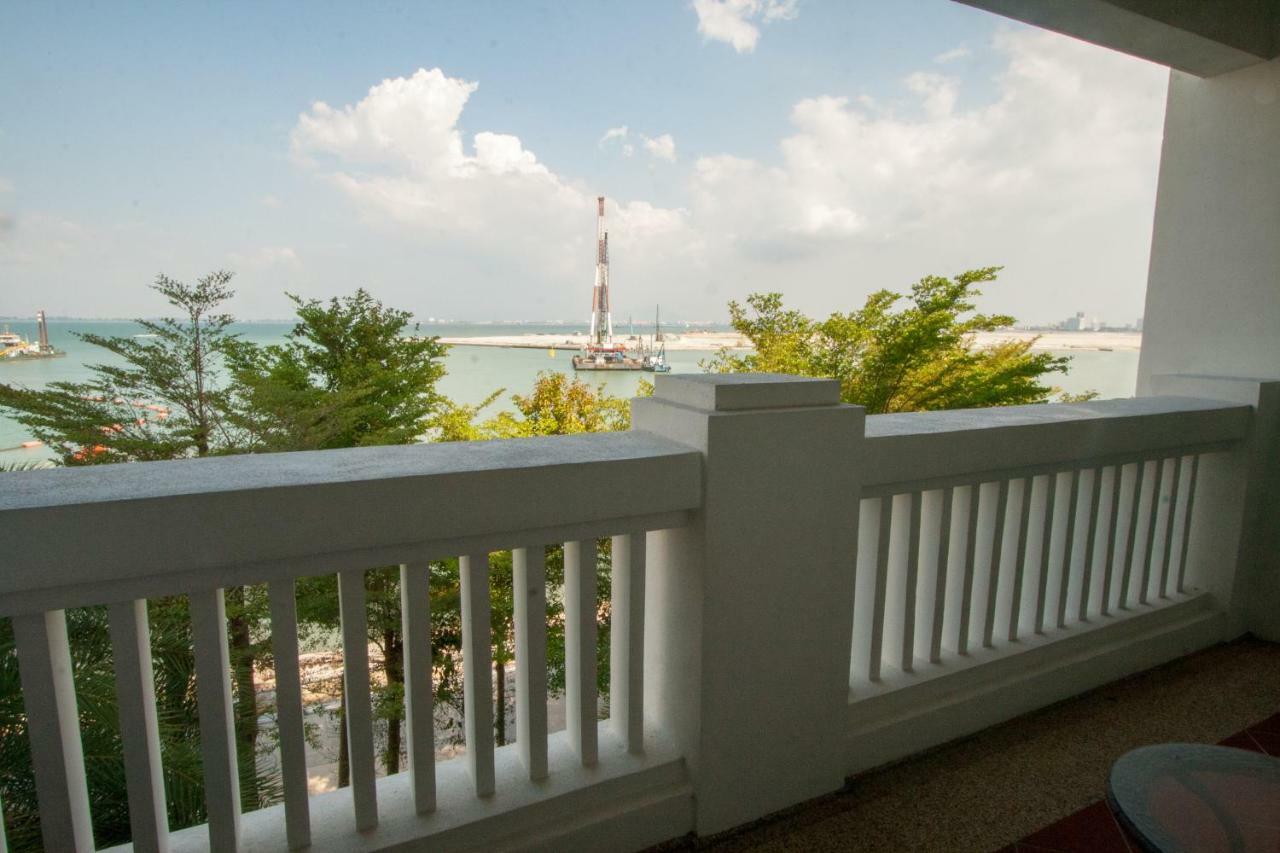 Profolio @ Straits Quay Apart otel Tanjung Tokong Dış mekan fotoğraf